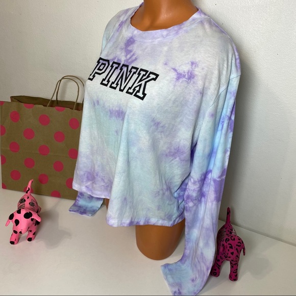 PINK VICTORIA’S SECRET LOGO TIE DYE CROPPED SHIRT - Picture 3 of 5